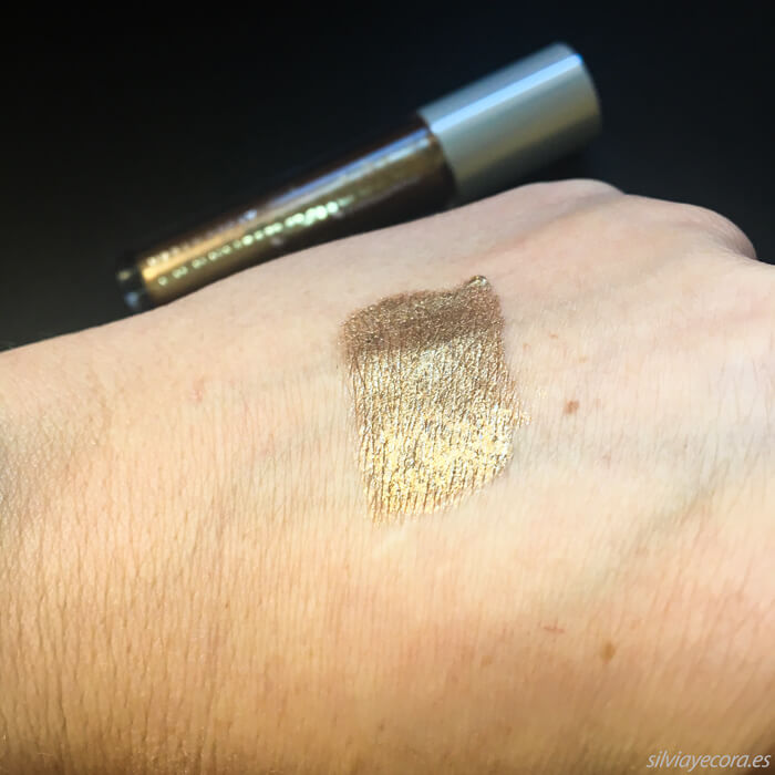 liquid-moondust-urban-decay-zap-swatch